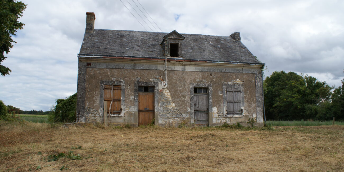 Vue extérieur de face avant travaux