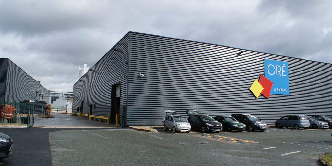 Vue extérieur bâtiment de stockage après travaux